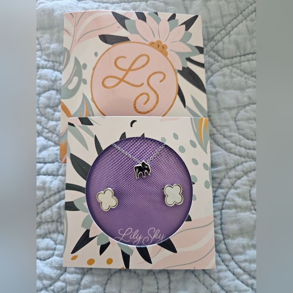 Brand New! Lily Sky Silver Karma Necklace & Earrings Set Nwot